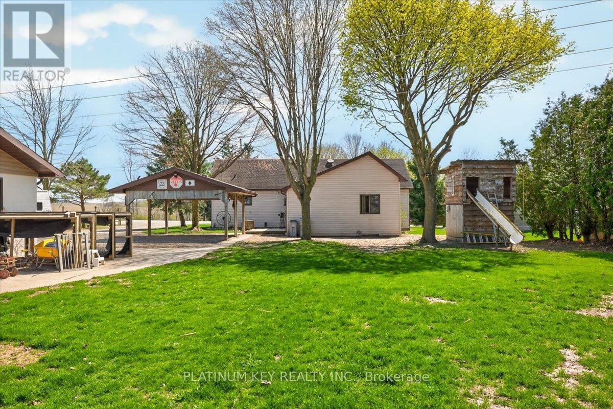 2300 Egremont Drive, Adelaide Metcalfe, Ontario  N7G 3H6 - Photo 27 - X13051422