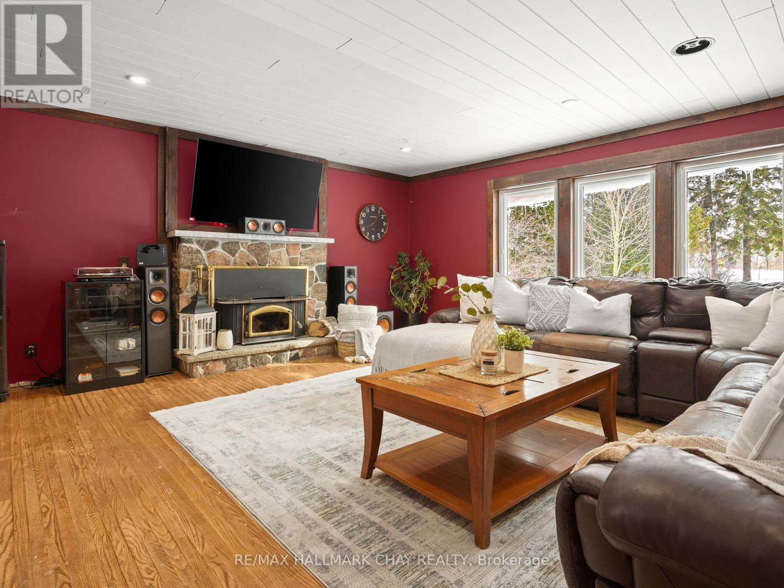 4684 10th Side Road, Essa, Ontario  L0L 2N0 - Photo 5 - N12756070