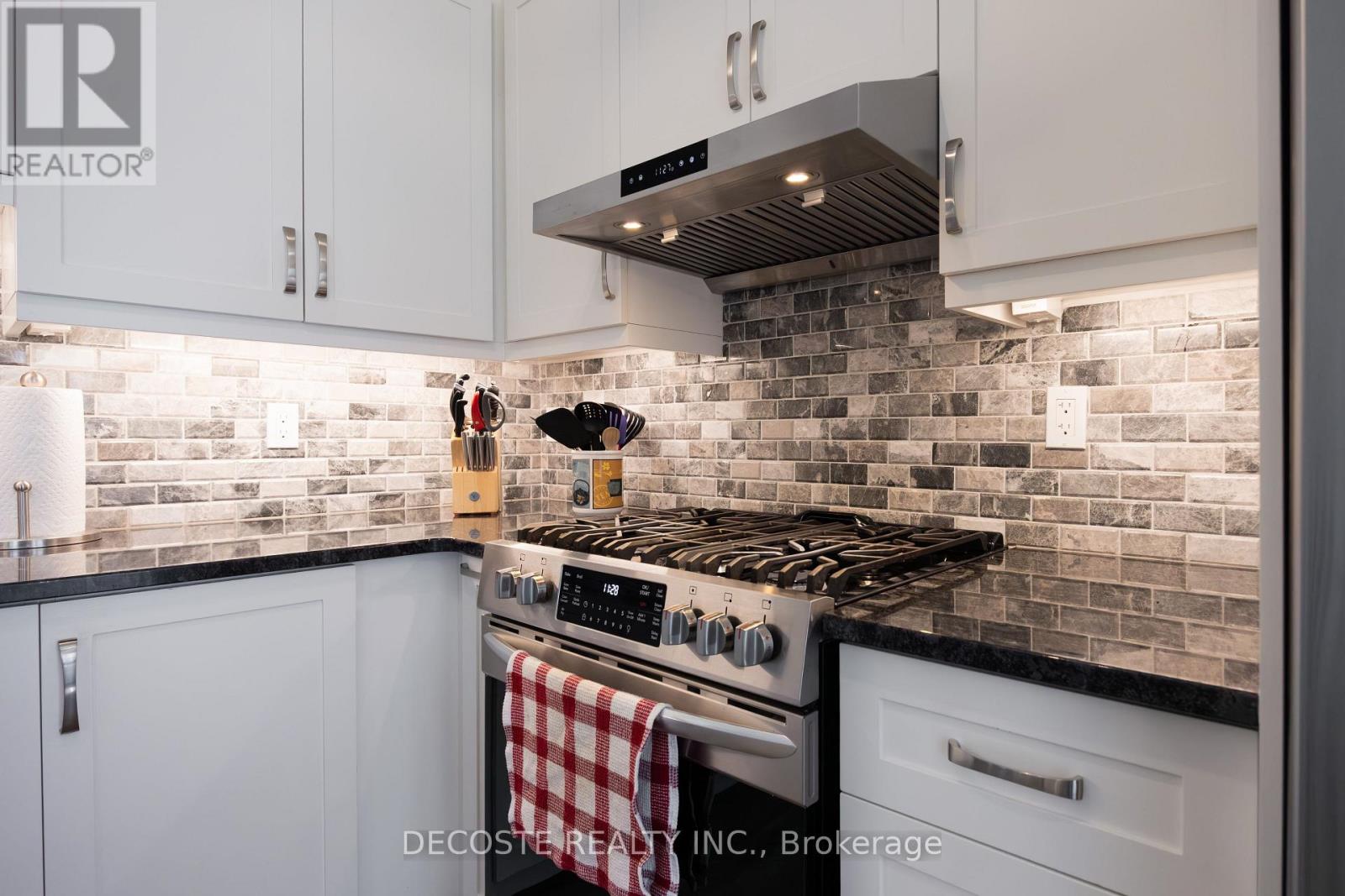 29 Kincardine Street W, North Glengarry, Ontario  K0C 1A0 - Photo 8 - X13052350