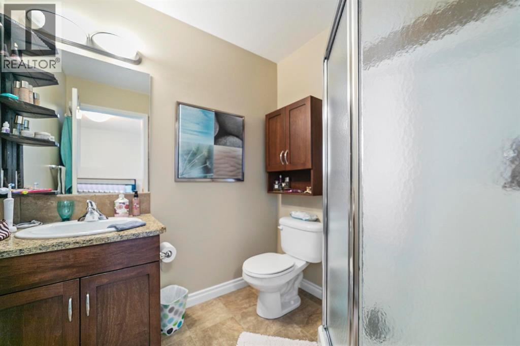 105, 5015 56 Street, Camrose, Alberta  T4V 2C8 - Photo 16 - A2293767