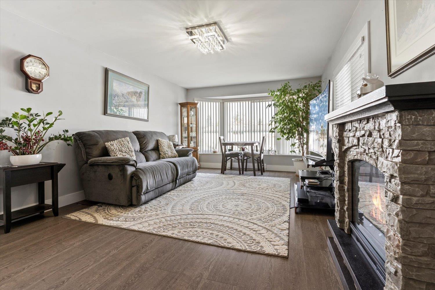 3 8220 King George Boulevard, Surrey, British Columbia  V3W 6E1 - Photo 11 - R3115857