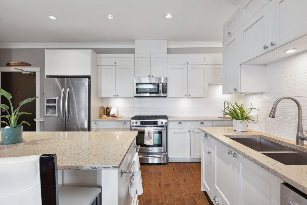 304 15155 36 Avenue, Surrey, British Columbia  V3Z 4R3 - Photo 5 - R3115936