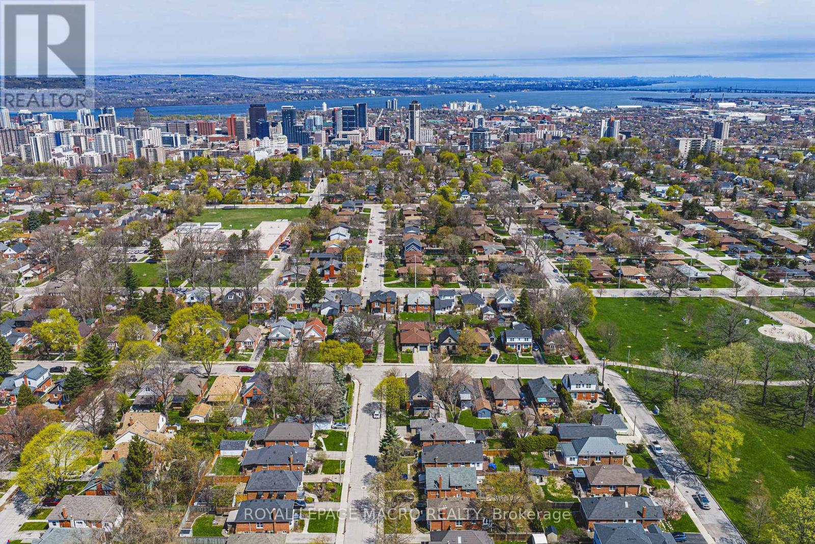 103 Empress Avenue, Hamilton, Ontario  L9A 1M5 - Photo 43 - X12853016