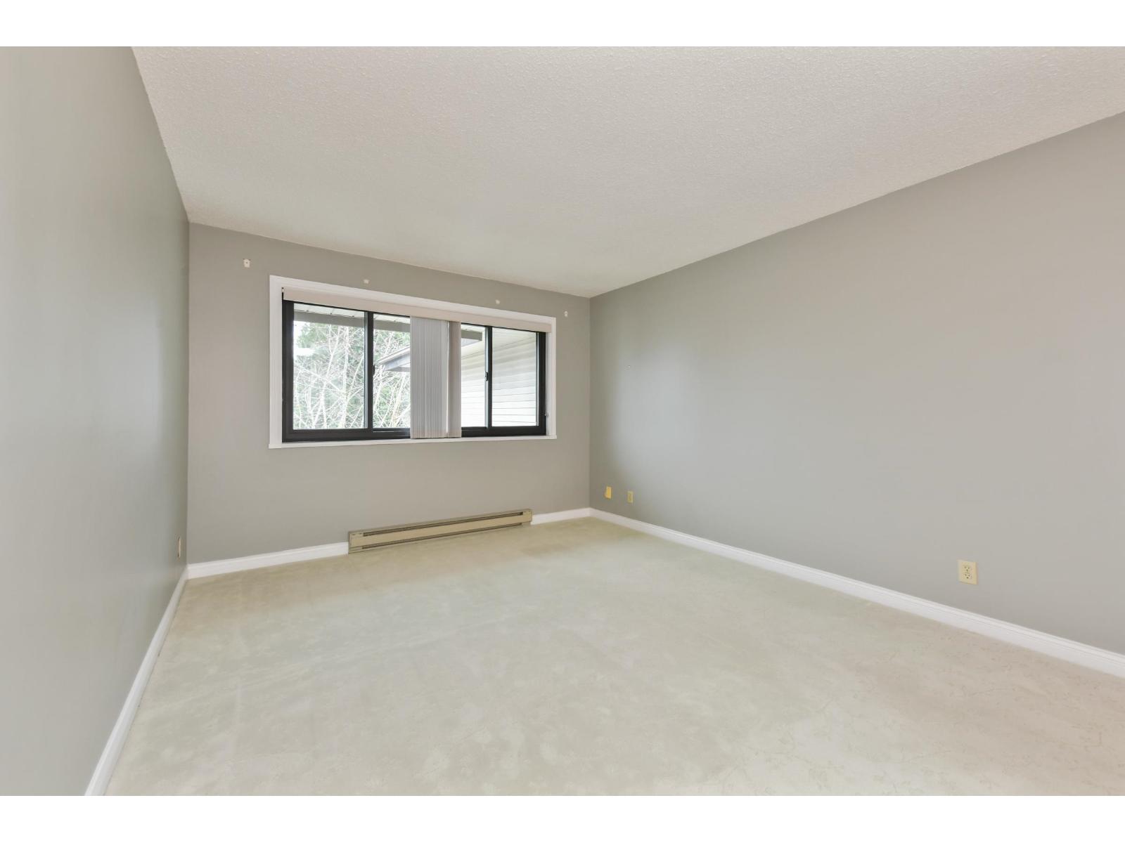 301 15317 Thrift Avenue, White Rock, British Columbia  V4B 2L4 - Photo 17 - R3116013