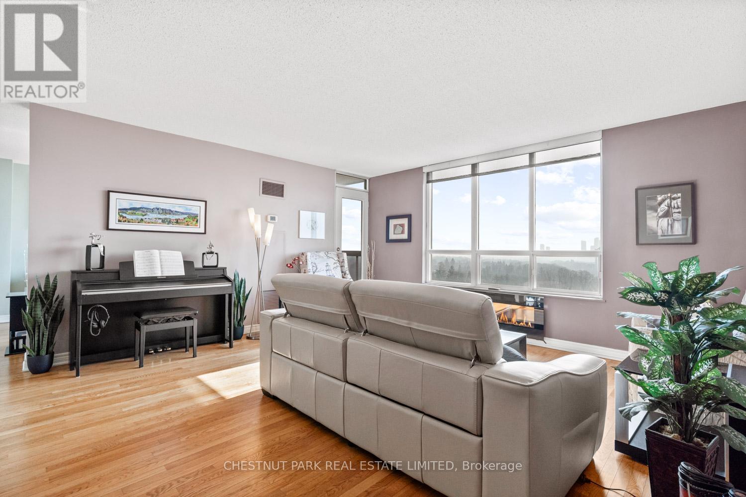 1606 - 35 Merton Street, Toronto, Ontario  M4S 3G4 - Photo 9 - C13052252