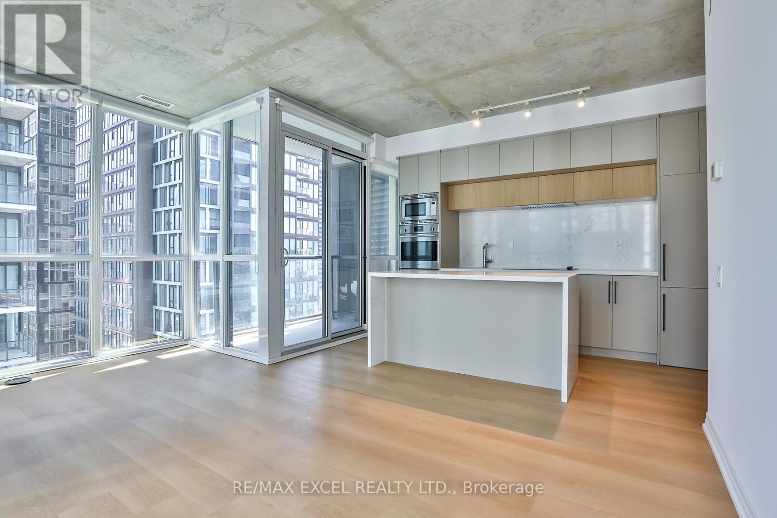 2602 - 88 BLUE JAYS WAY, Toronto, Ontario