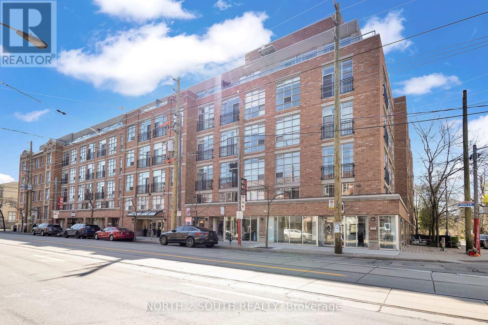 202 - 955 Queen Street W, Toronto, Ontario  M6J 3X5 - Photo 1 - C13052306