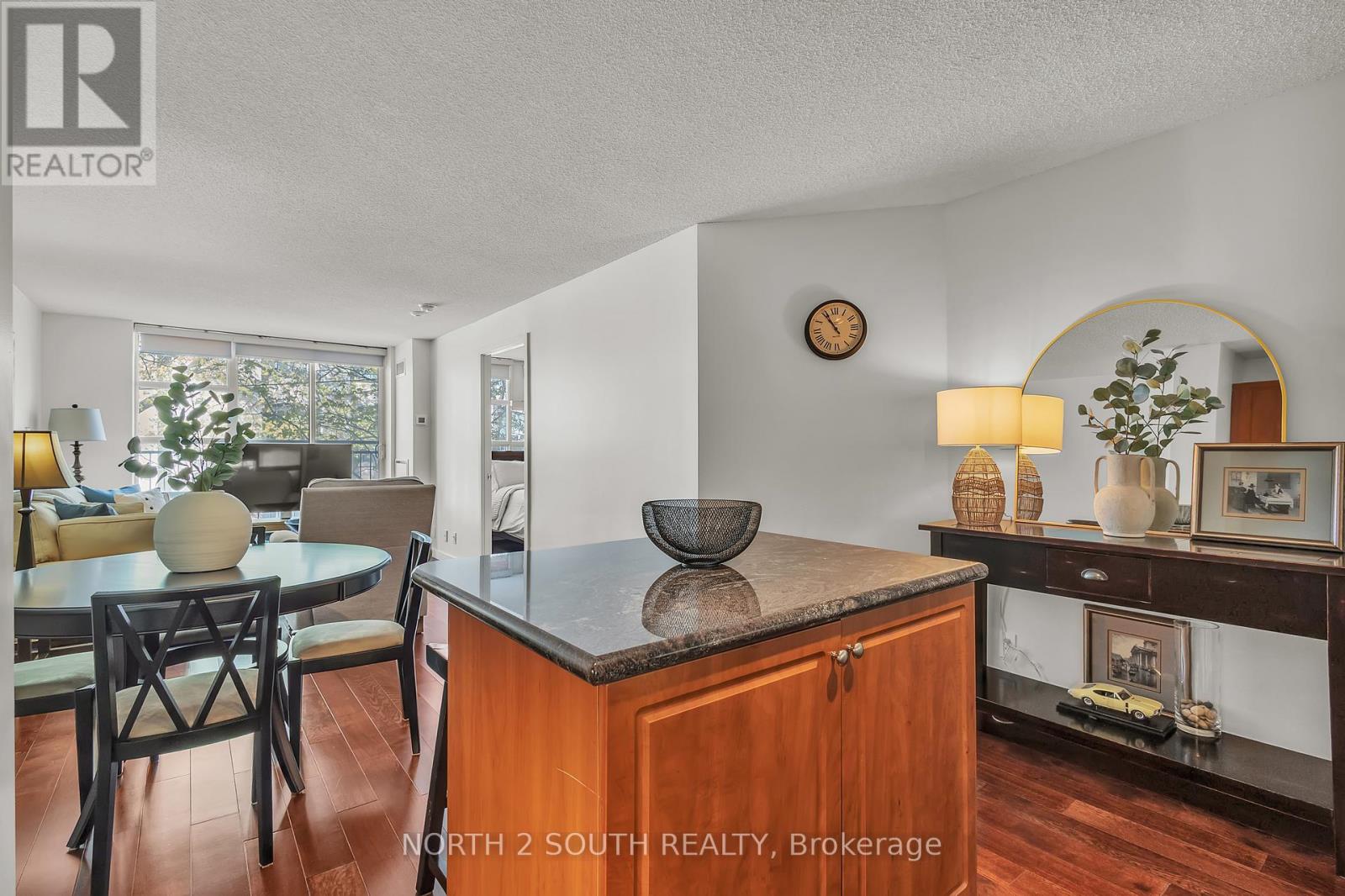 202 - 955 Queen Street W, Toronto, Ontario  M6J 3X5 - Photo 14 - C13052306