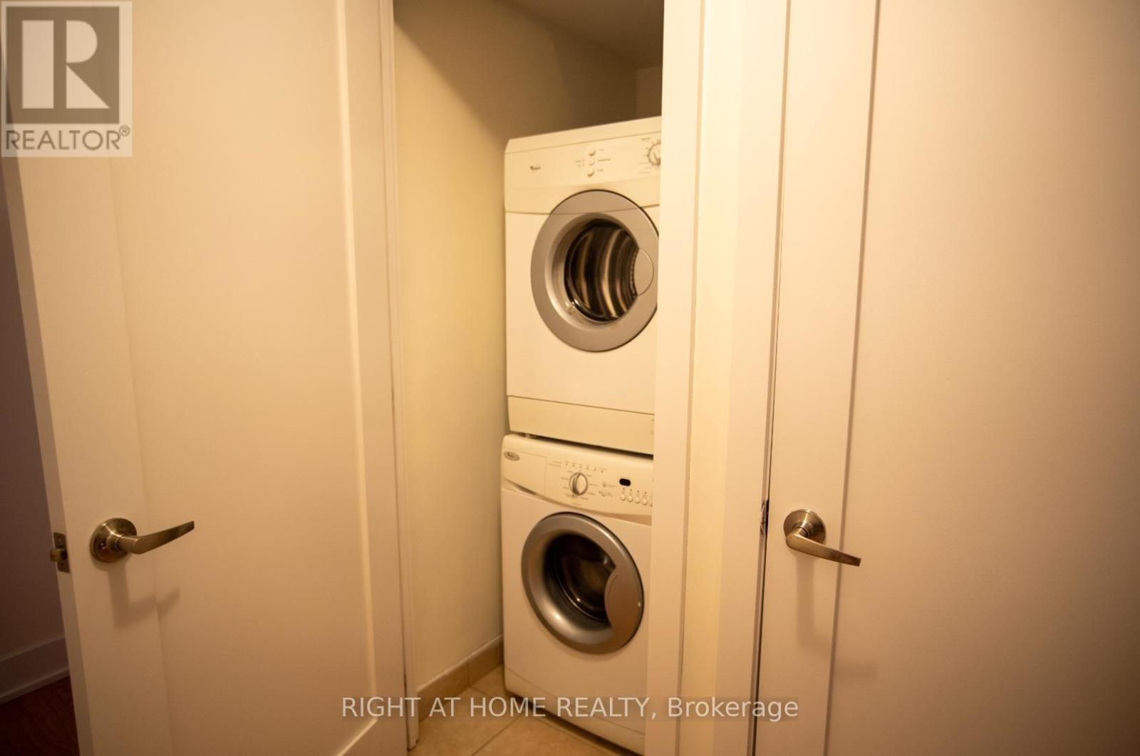 713 - 20 Blue Jays Way, Toronto, Ontario  M5V 3T3 - Photo 7 - C13052322