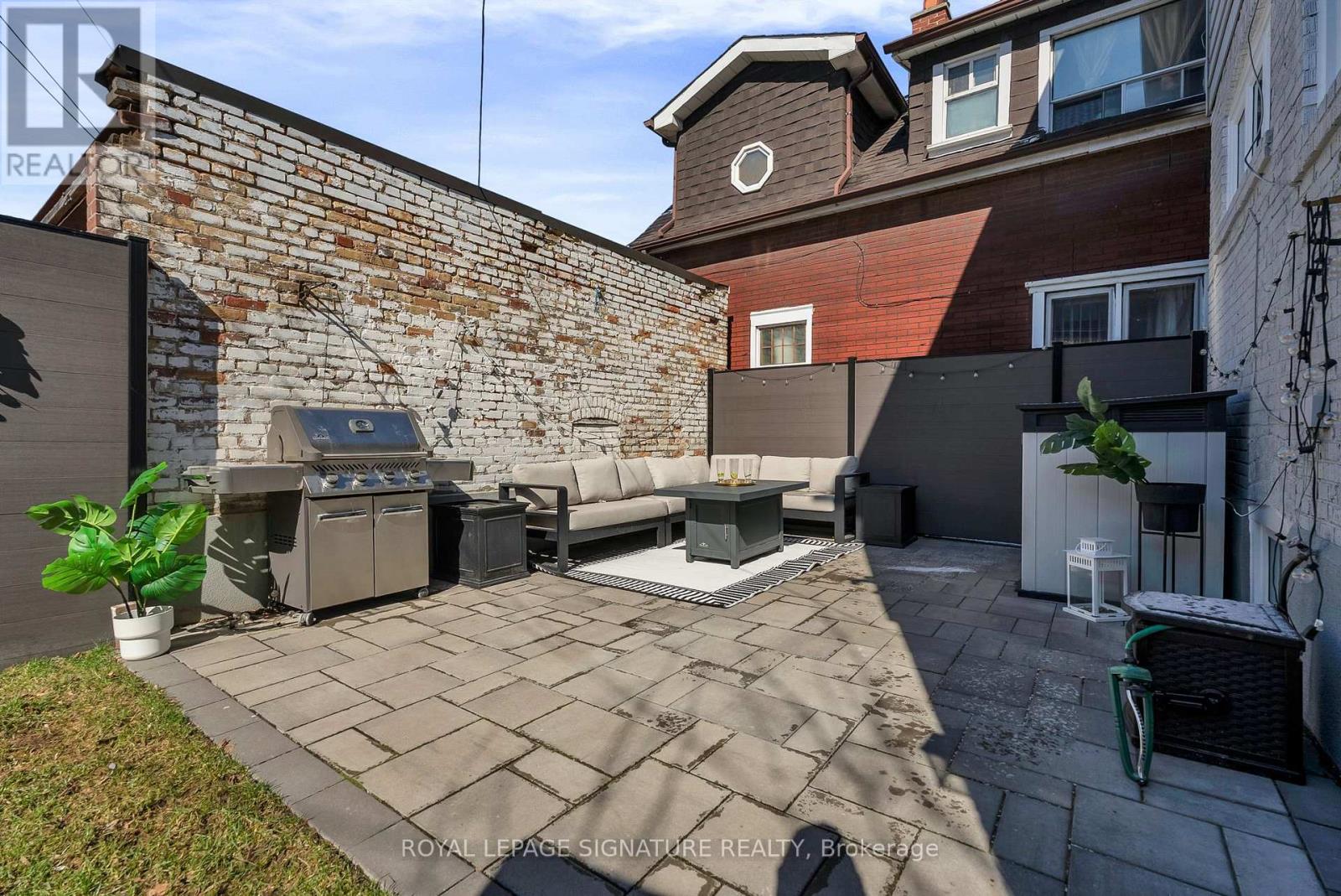 70 Clovelly Avenue, Toronto, Ontario  M6C 1Y3 - Photo 33 - C13052376