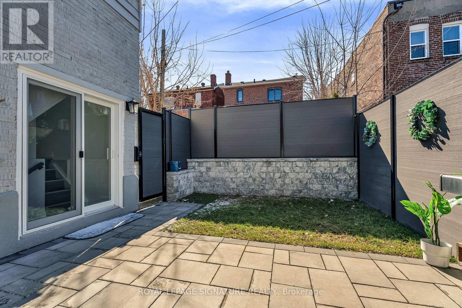 70 Clovelly Avenue, Toronto, Ontario  M6C 1Y3 - Photo 37 - C13052376
