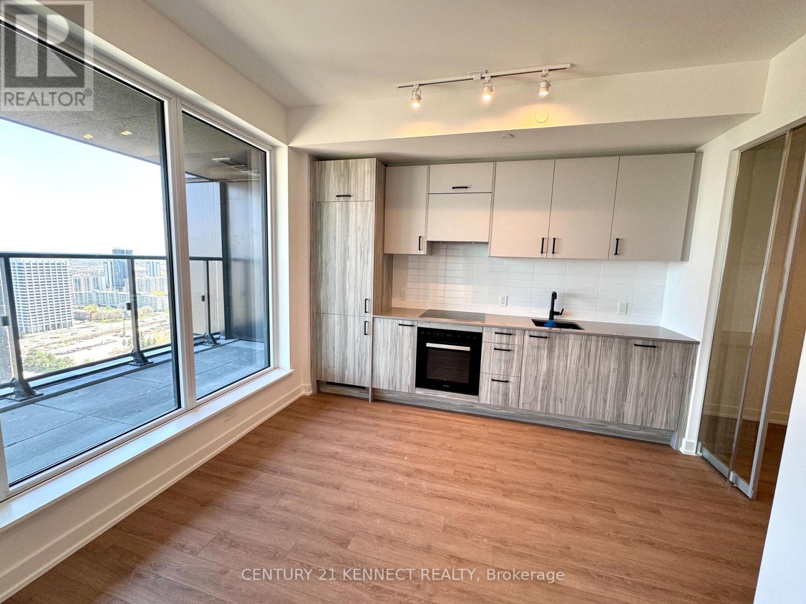 3401 - 1 Quarrington Lane, Toronto, Ontario  M3C 0S4 - Photo 2 - C13052400