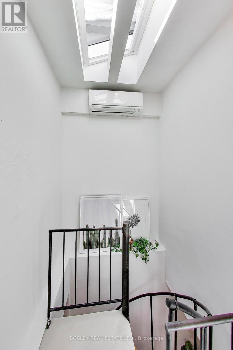 341 Cleveland Street, Toronto, Ontario  M4S 2X1 - Photo 13 - C13052446