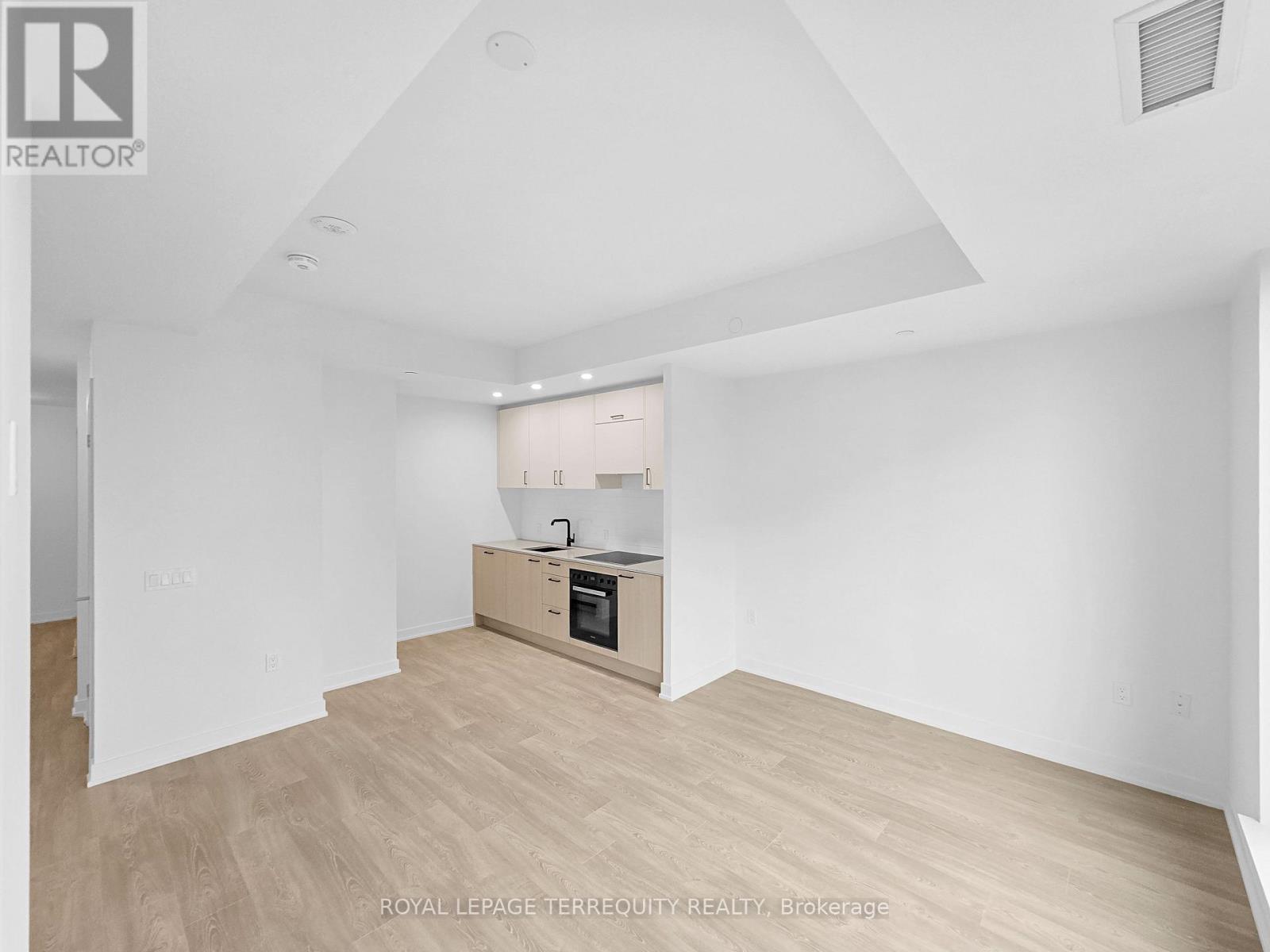 3205 - 1 Quarrington Lane, Toronto, Ontario  M3C 0S4 - Photo 17 - C13052468