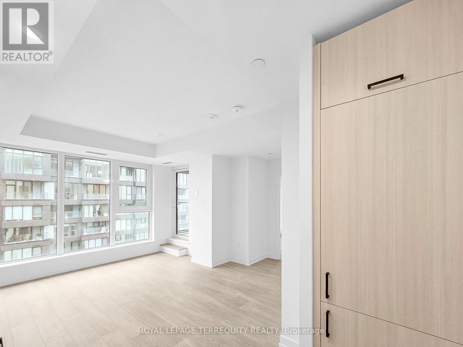 3205 - 1 Quarrington Lane, Toronto, Ontario  M3C 0S4 - Photo 21 - C13052468