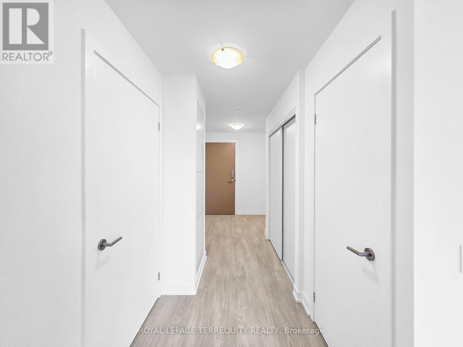 3205 - 1 Quarrington Lane, Toronto, Ontario  M3C 0S4 - Photo 9 - C13052468