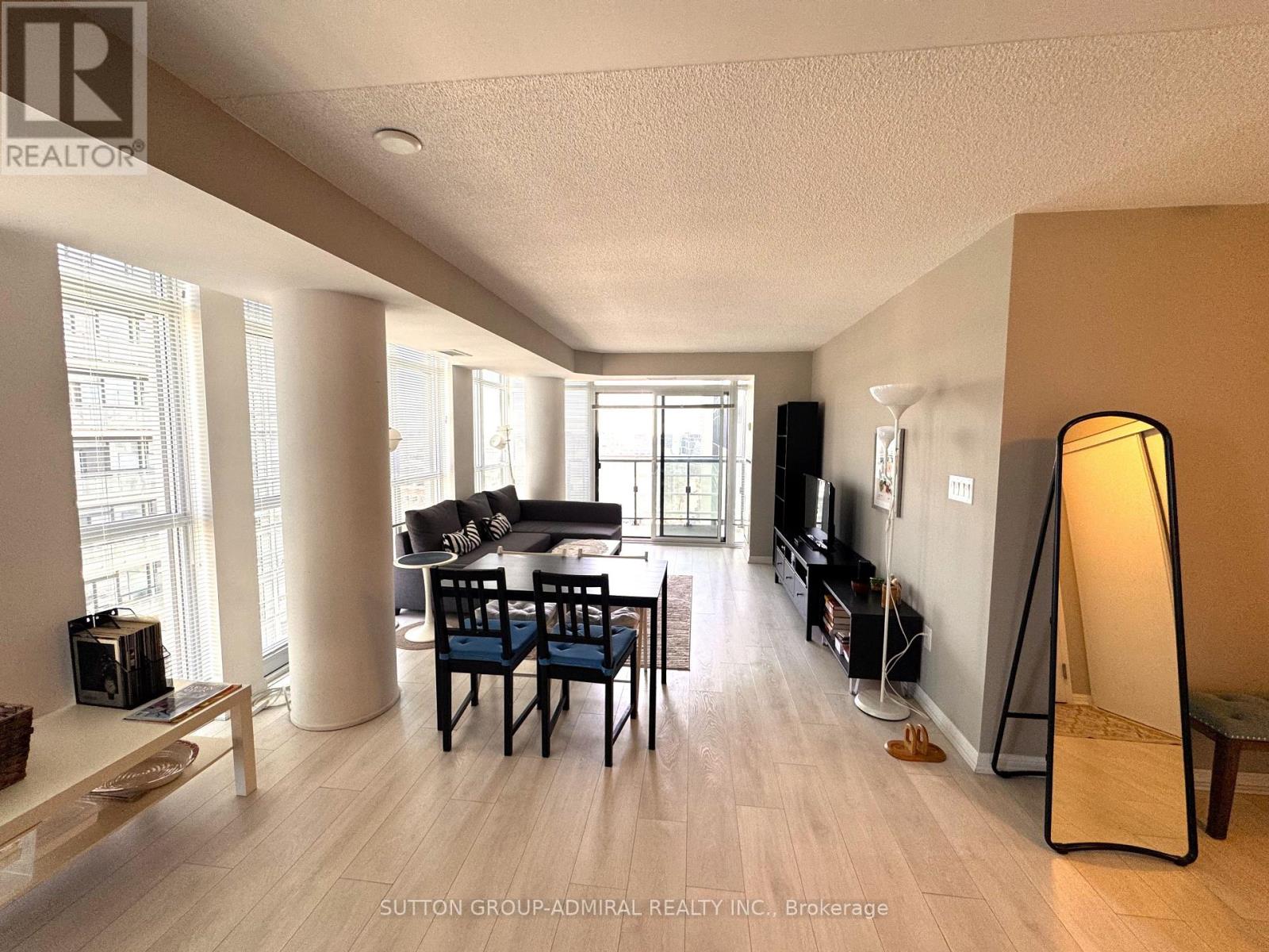 2022 - 400 Adelaide Street E, Toronto, Ontario  M5A 4S3 - Photo 10 - C13052484