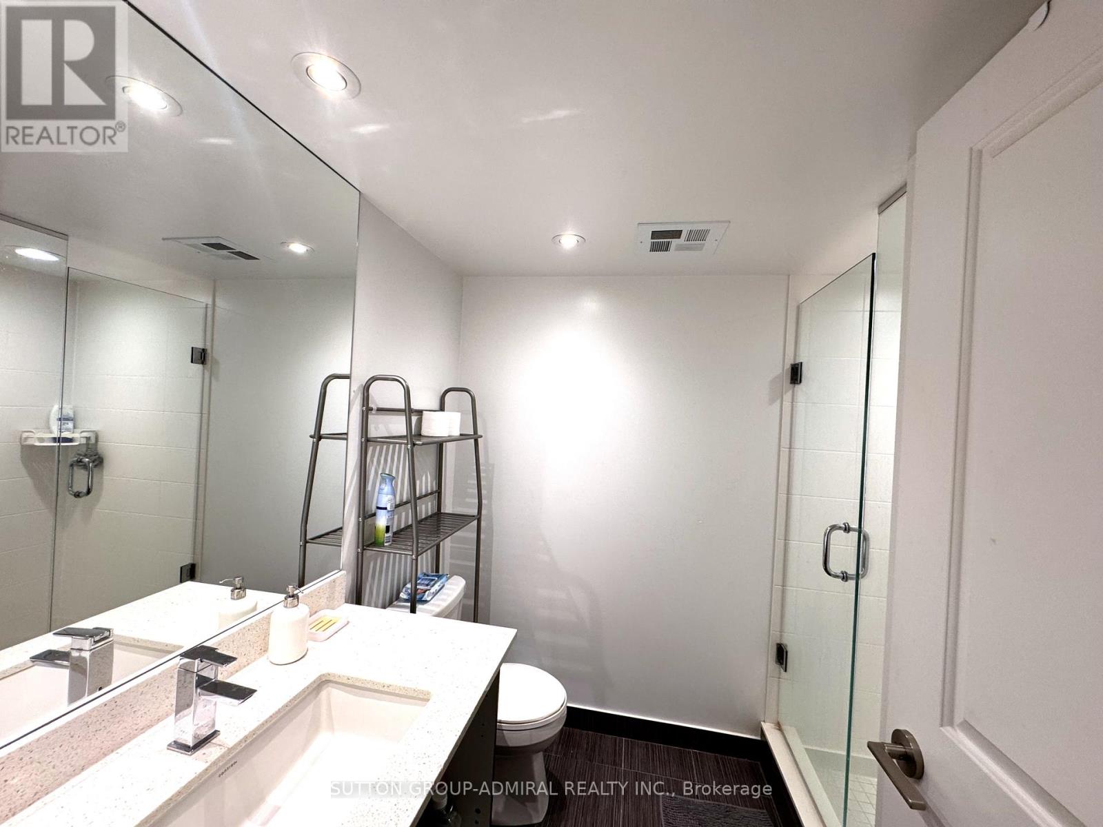 2022 - 400 Adelaide Street E, Toronto, Ontario  M5A 4S3 - Photo 28 - C13052484