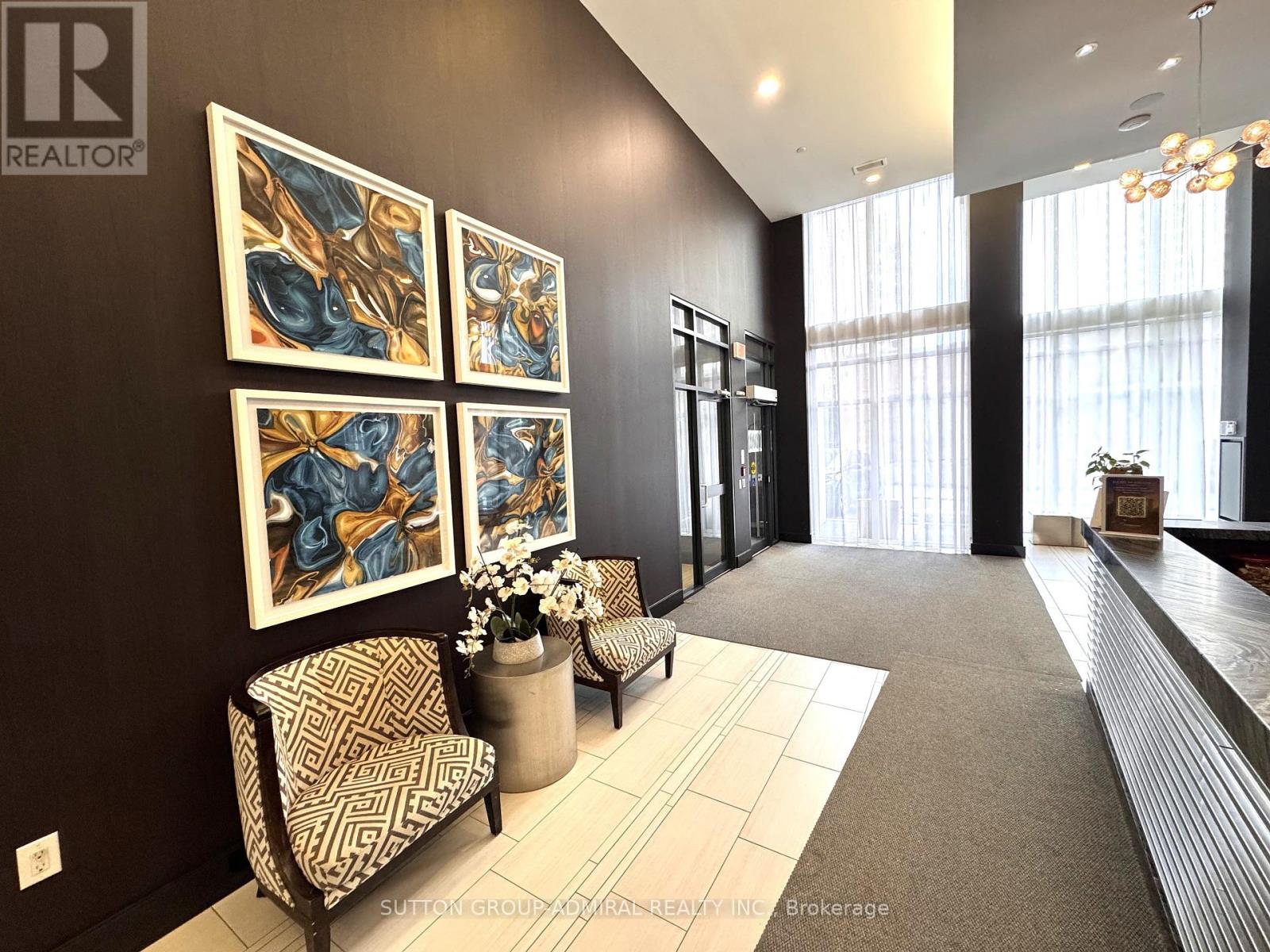 2022 - 400 Adelaide Street E, Toronto, Ontario  M5A 4S3 - Photo 3 - C13052484