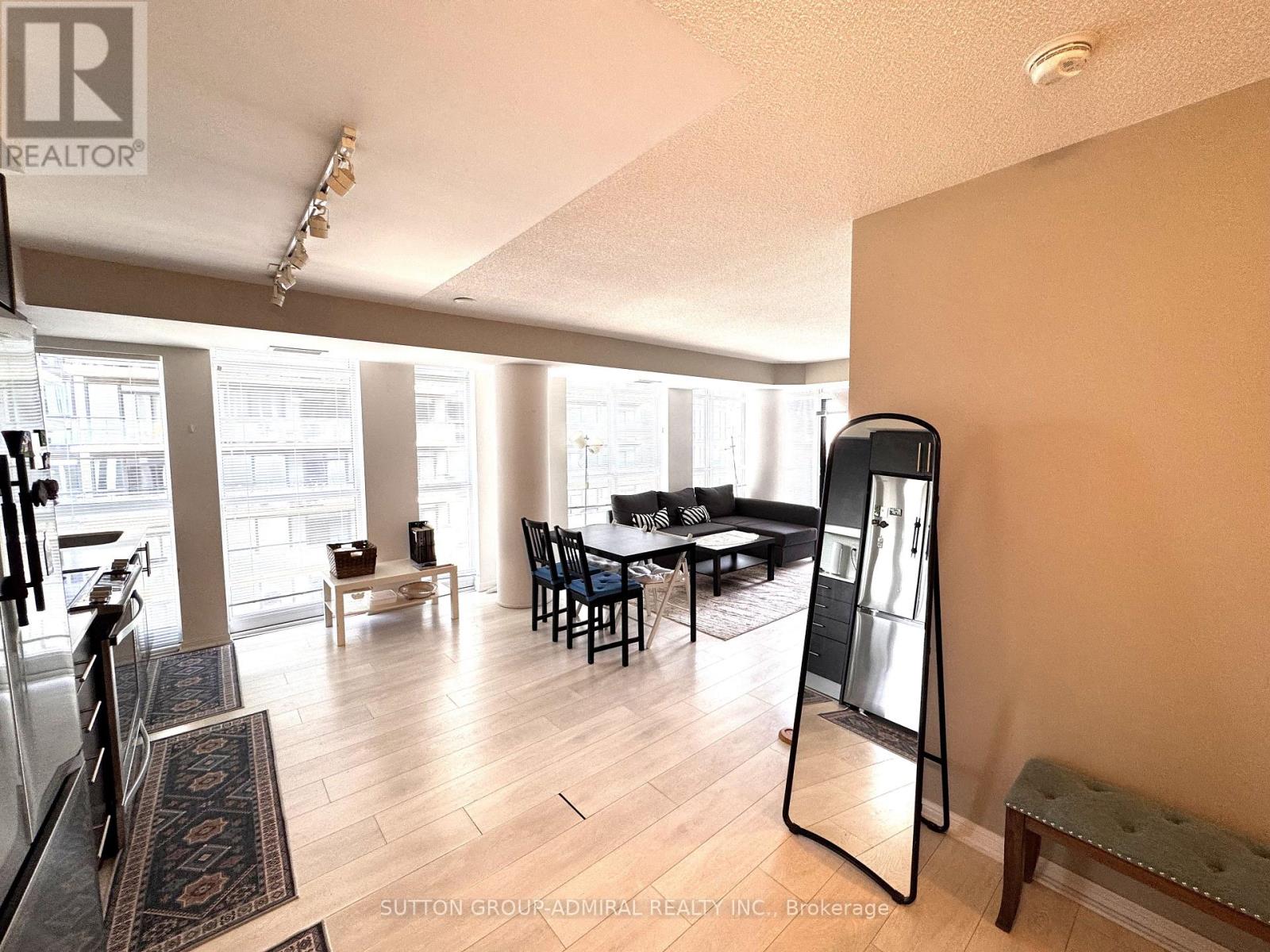 2022 - 400 Adelaide Street E, Toronto, Ontario  M5A 4S3 - Photo 9 - C13052484