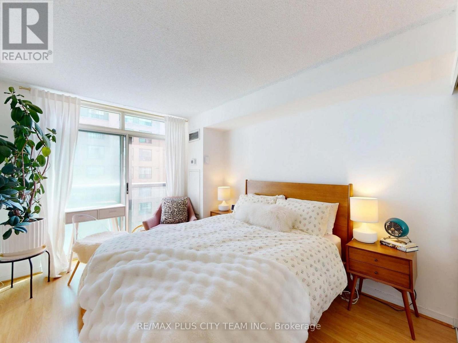 721 - 109 Front Street E, Toronto, Ontario  M5A 4P7 - Photo 11 - C13052560