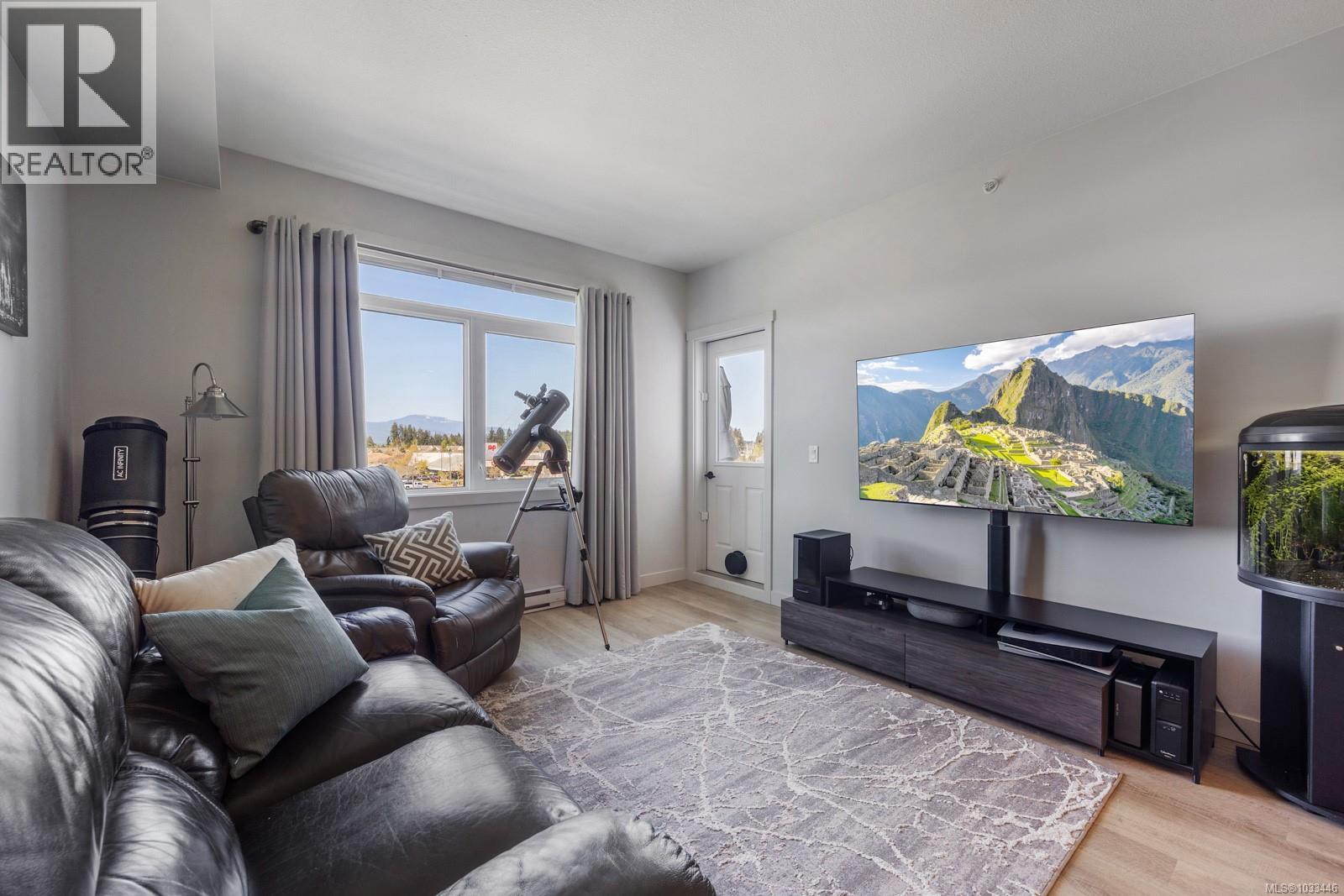 403 695 Aspen Rd, Comox, British Columbia  V9M 4H6 - Photo 5 - 1033446