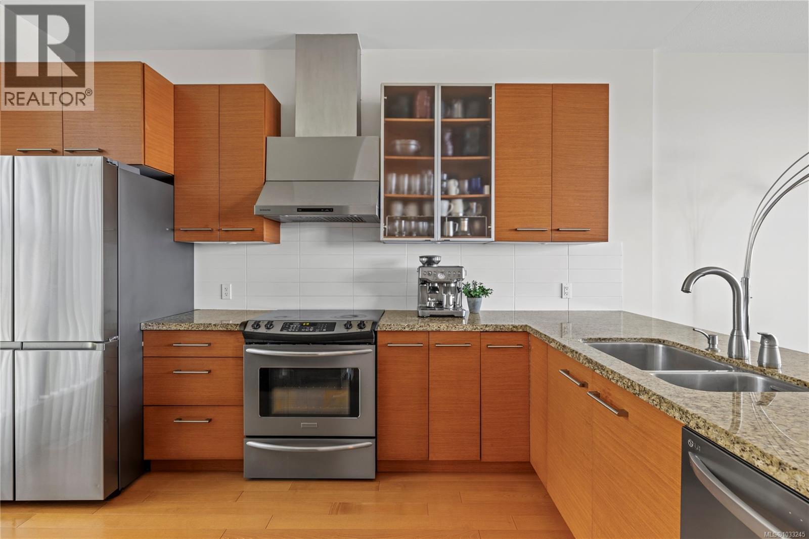 Th25 38 Front St, Nanaimo, British Columbia  V9R 0B8 - Photo 22 - 1033245