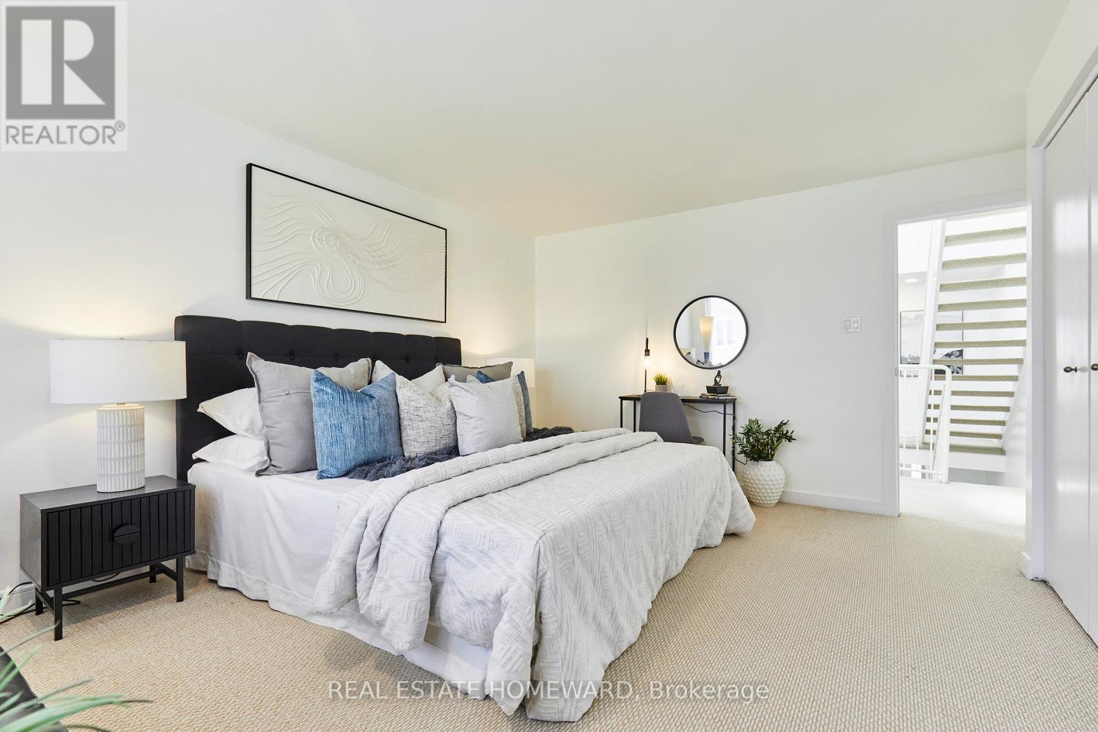 117 Edgewood Avenue, Toronto, Ontario  M4L 3H2 - Photo 18 - E13052348