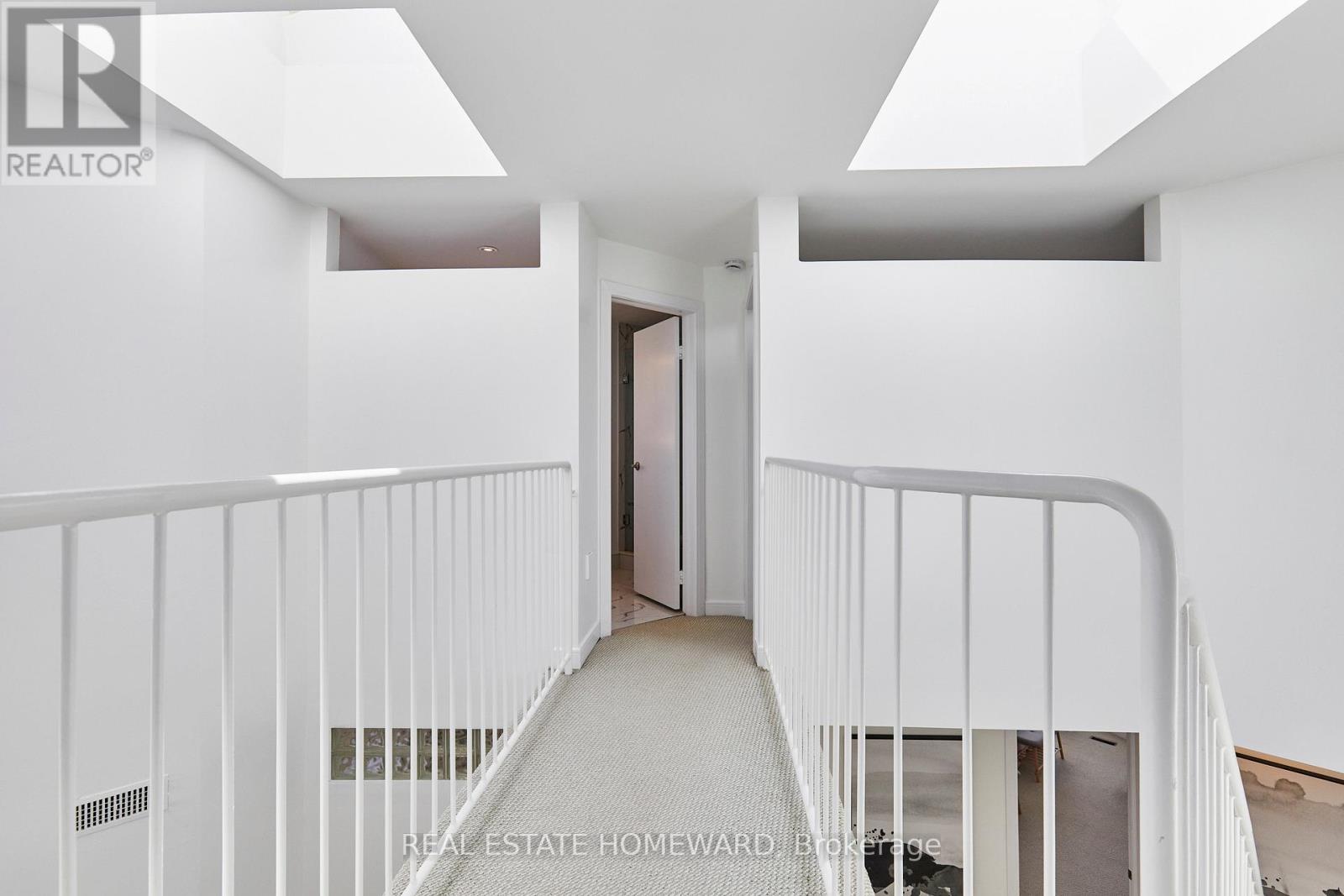 117 Edgewood Avenue, Toronto, Ontario  M4L 3H2 - Photo 22 - E13052348