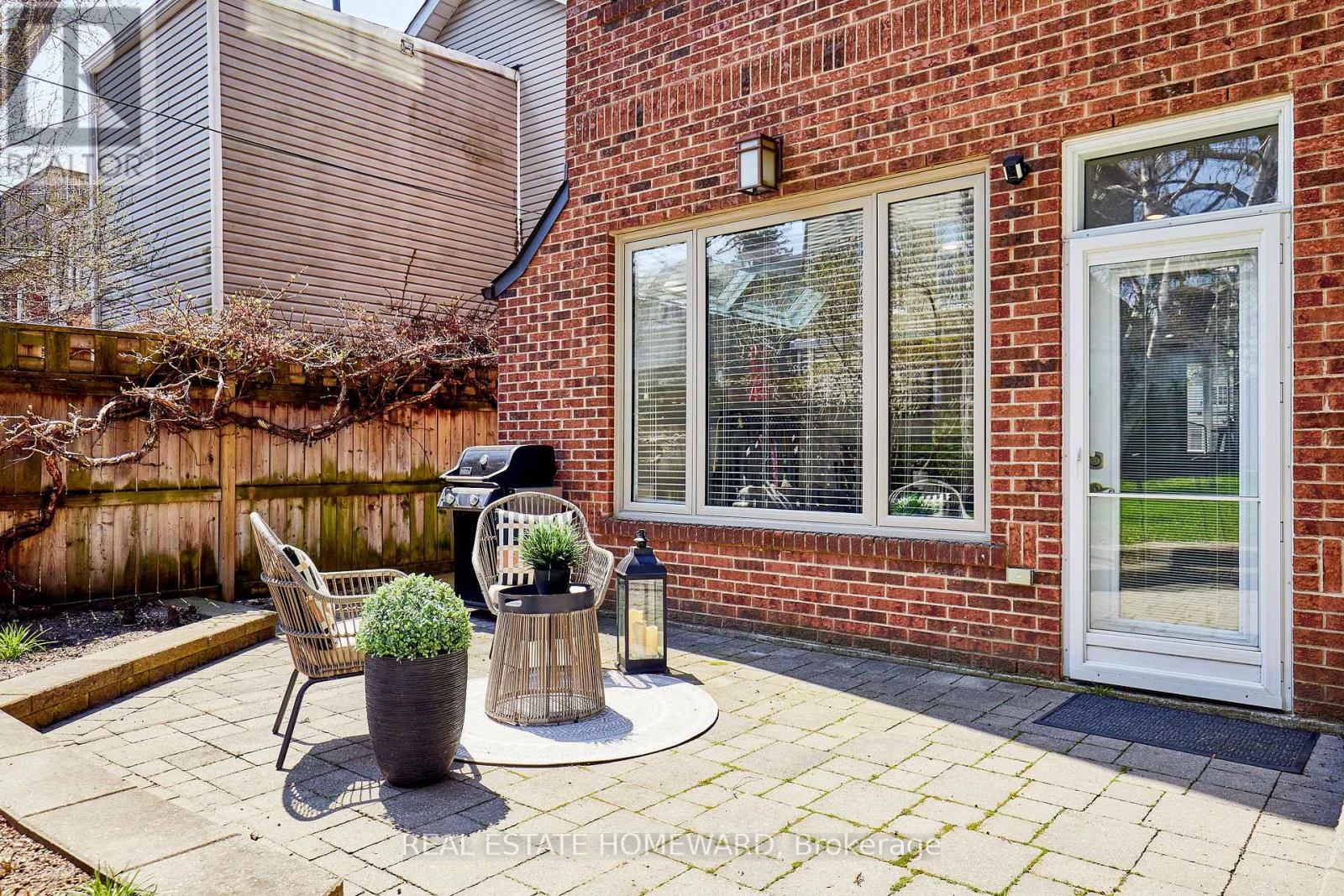 117 Edgewood Avenue, Toronto, Ontario  M4L 3H2 - Photo 42 - E13052348