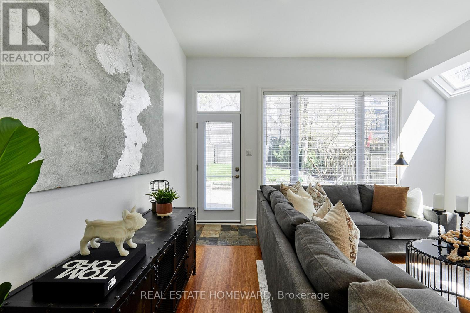 117 Edgewood Avenue, Toronto, Ontario  M4L 3H2 - Photo 49 - E13052348