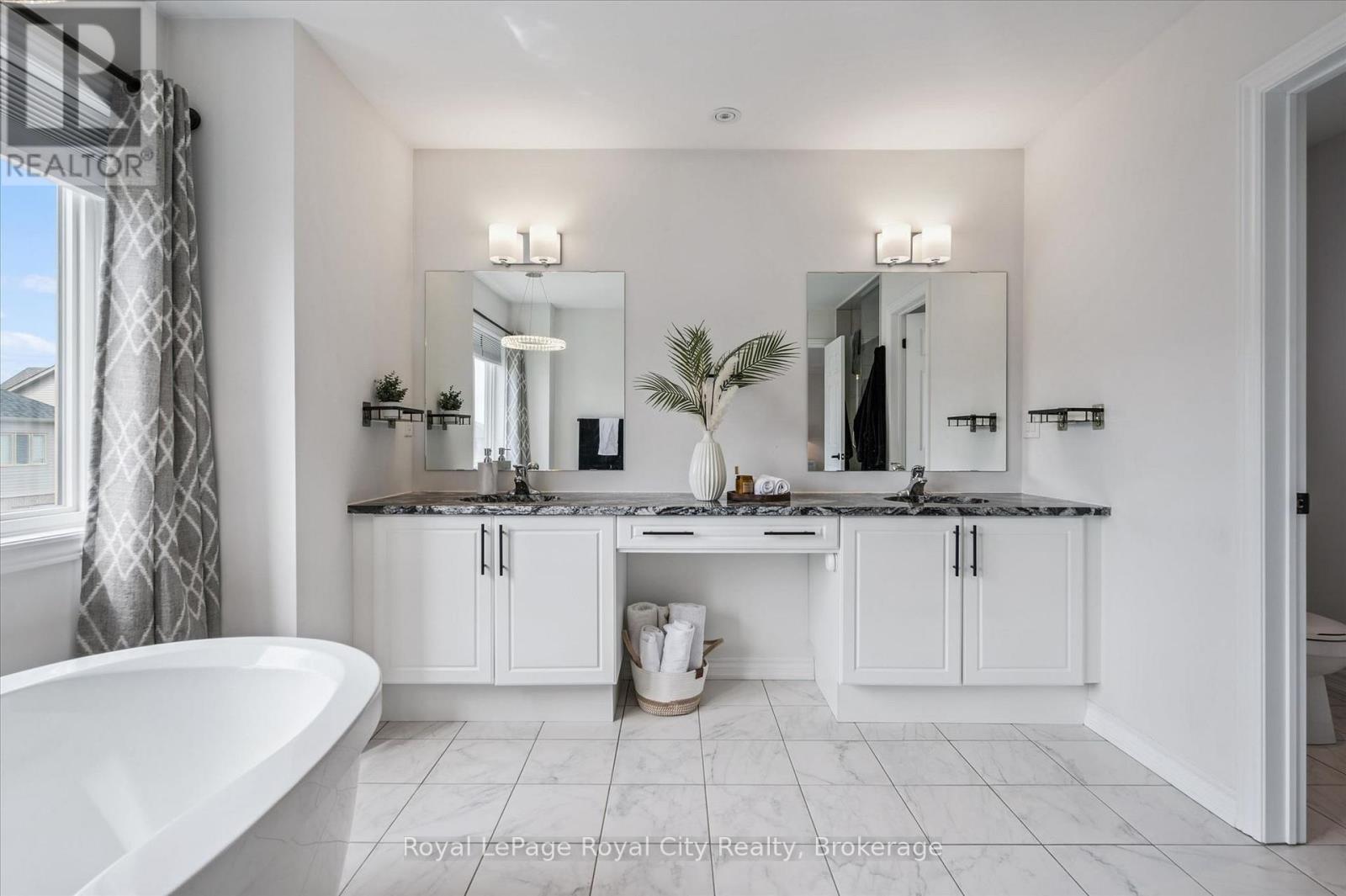 145 Harpin Way E, Centre Wellington, Ontario  N1M 2W3 - Photo 32 - X13052080