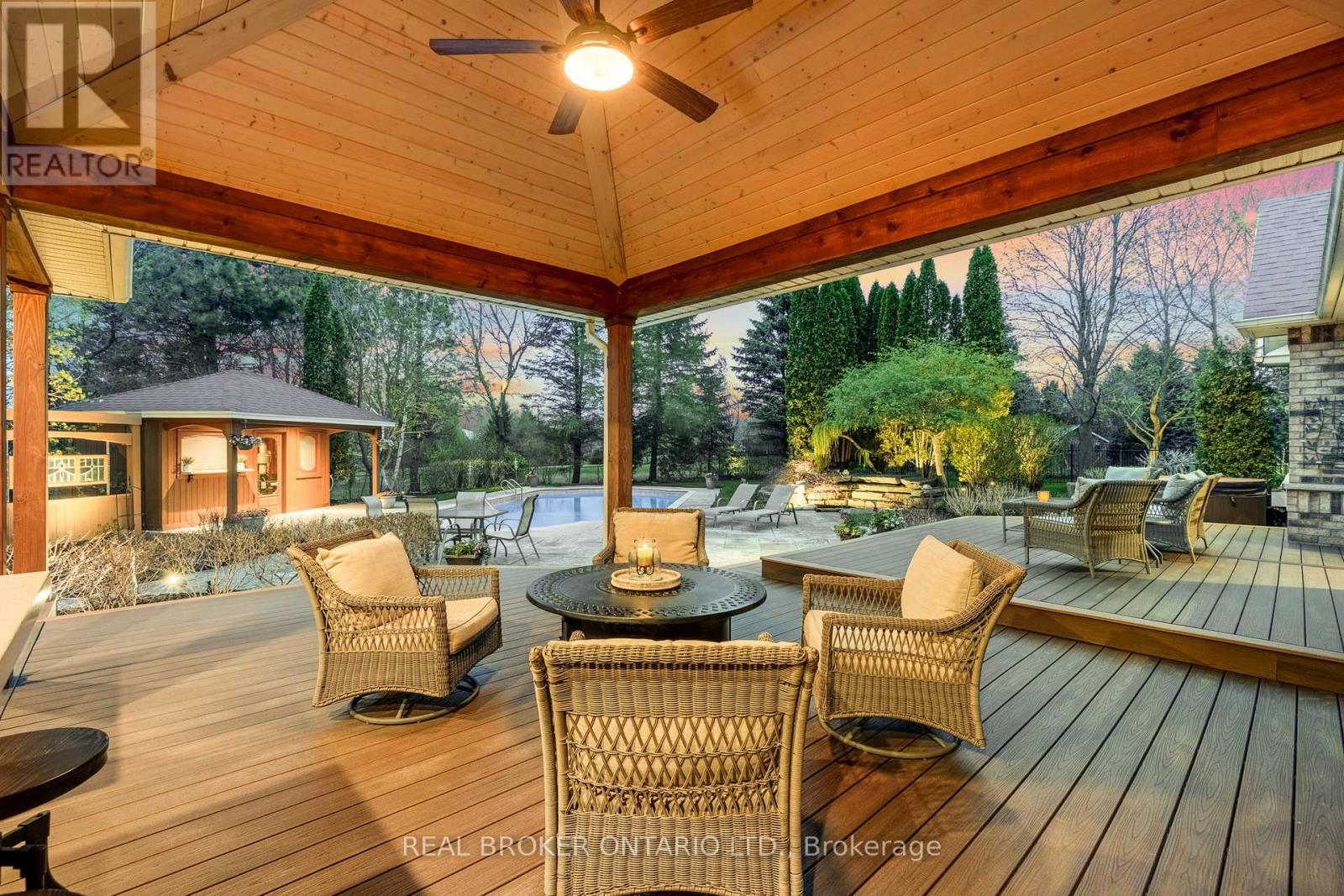 100 Colonel Wayling Boulevard, East Gwillimbury (Sharon), Ontario  L0G 1V0 - Photo 28 - N13052232