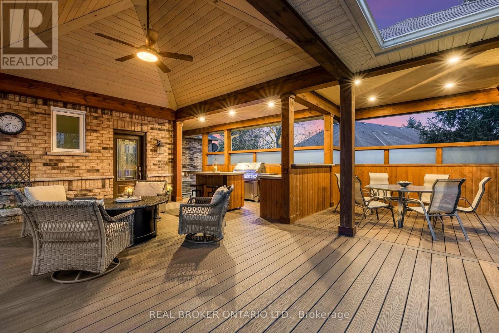 100 Colonel Wayling Boulevard, East Gwillimbury (Sharon), Ontario  L0G 1V0 - Photo 29 - N13052232