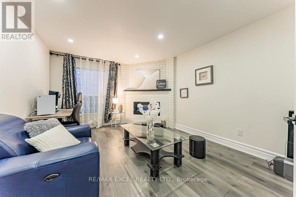 311 Conley Street, Vaughan (Lakeview Estates), Ontario  L4J 2Z3 - Photo 6 - N13052288