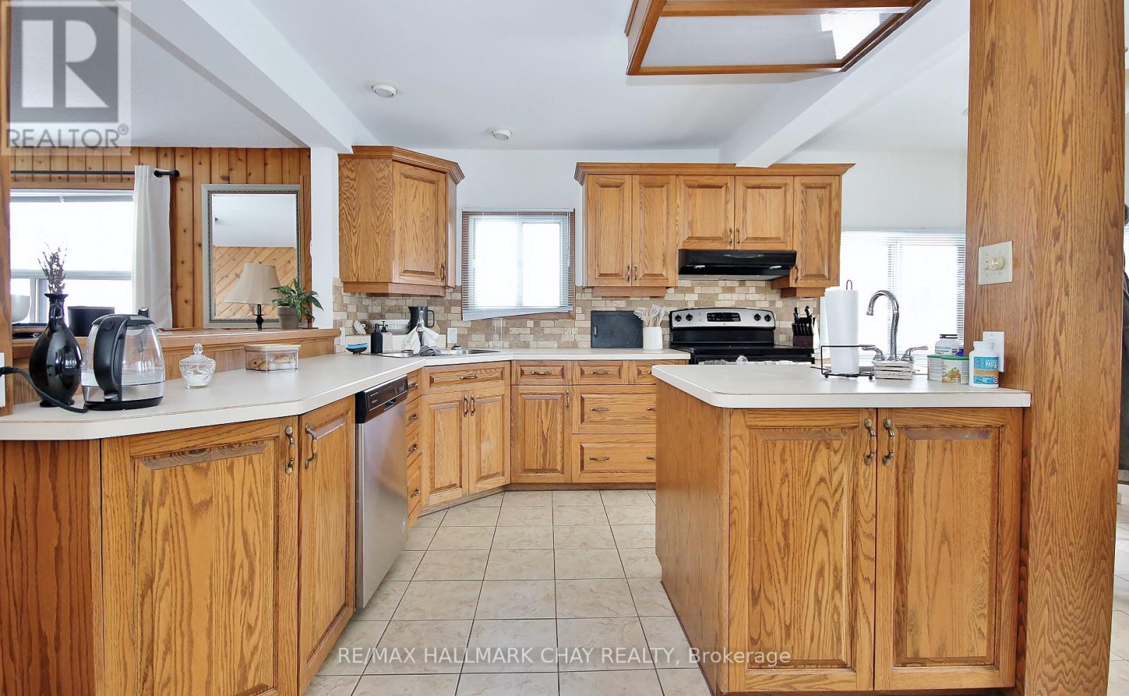 1099 Poplar Drive, Innisfil (Gilford), Ontario  L0L 1R0 - Photo 12 - N13052300