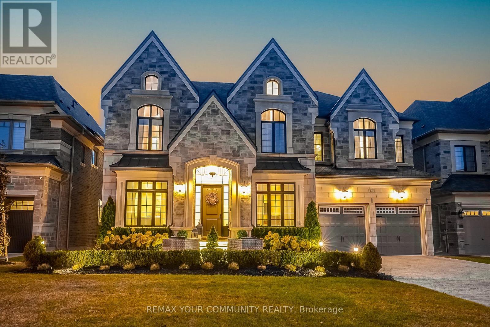 12 MARY NATASHA COURT, Vaughan, Ontario