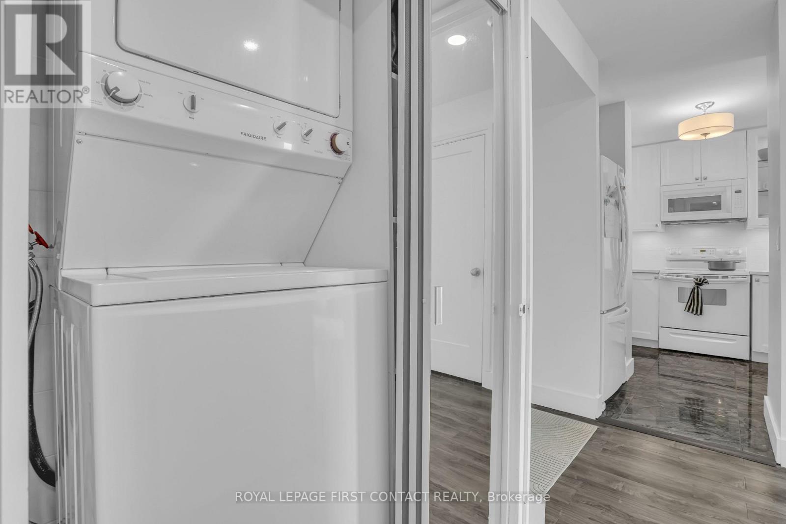 605 - 140 Dunlop Street E, Barrie (City Centre), Ontario  L4M 6H9 - Photo 11 - S13052298