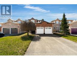 11 HODGSON DRIVE, Barrie, Ontario