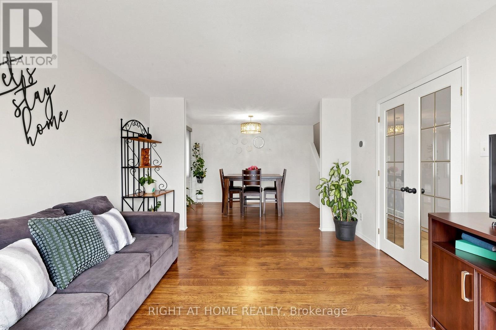 73 Pepler Place, Barrie (Sunnidale), Ontario  L4N 5E3 - Photo 6 - S13052504