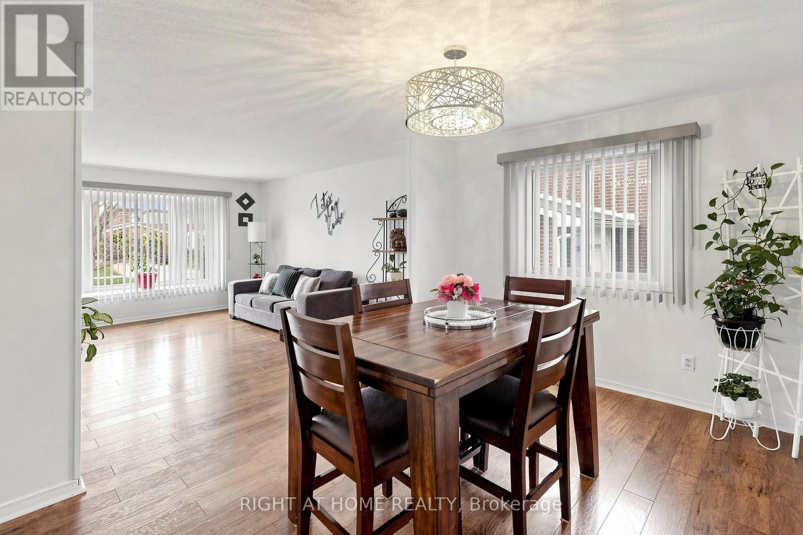 73 Pepler Place, Barrie (Sunnidale), Ontario  L4N 5E3 - Photo 7 - S13052504