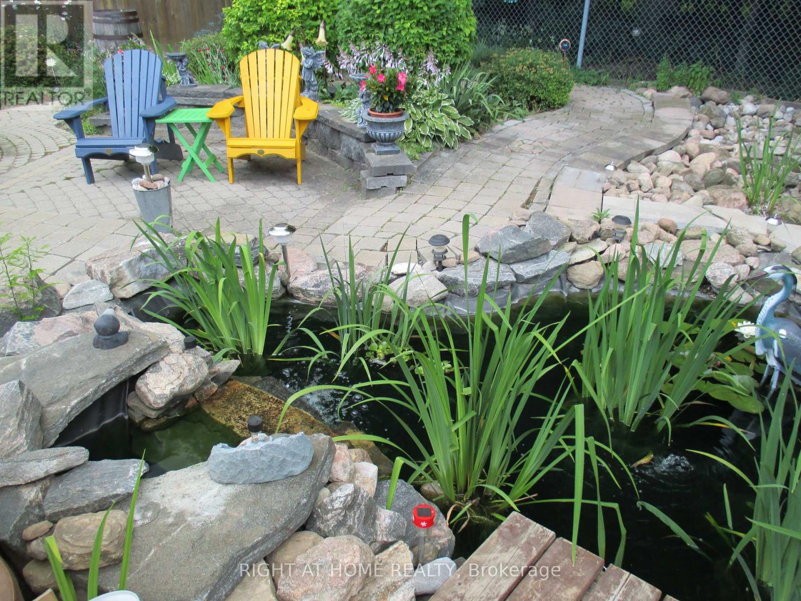 63 Benson Drive, Barrie, Ontario  L4N 7Y2 - Photo 5 - S12800372