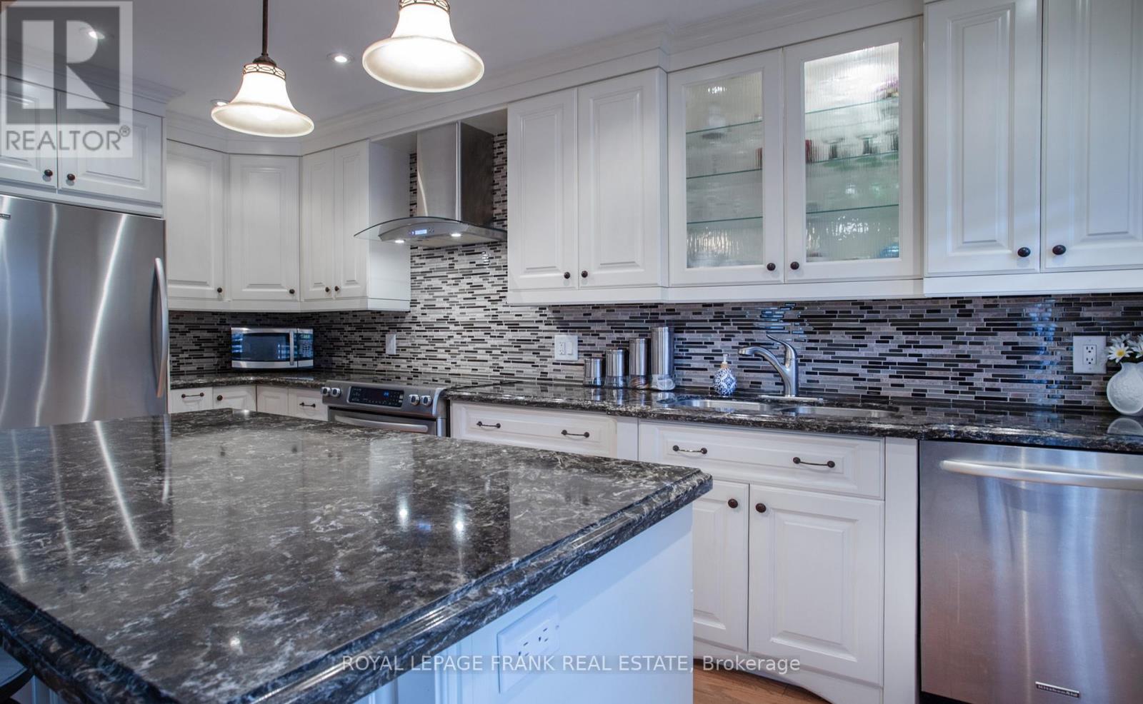 7 Wiesenweg Road, Scugog, Ontario  L0B 1B0 - Photo 17 - E12959414