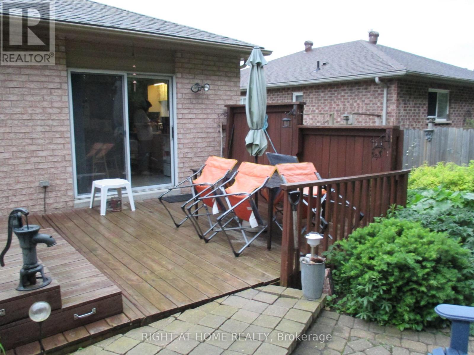 63 Benson Drive, Barrie, Ontario  L4N 7Y2 - Photo 21 - S12800372