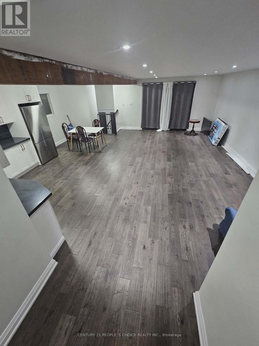 Upper - 82 John Lindsay Court, Toronto, Ontario  M3L 2K1 - Photo 19 - W13046900