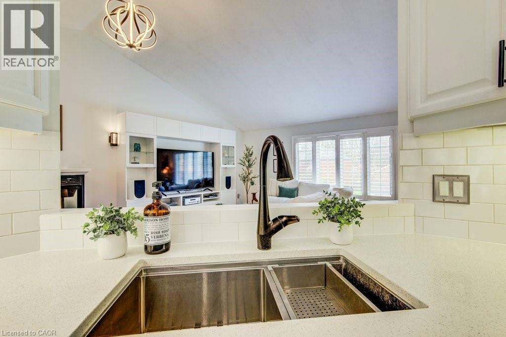 219 Mitchell Street, Ayr, Ontario  N0B 1E0 - Photo 20 - 40824834