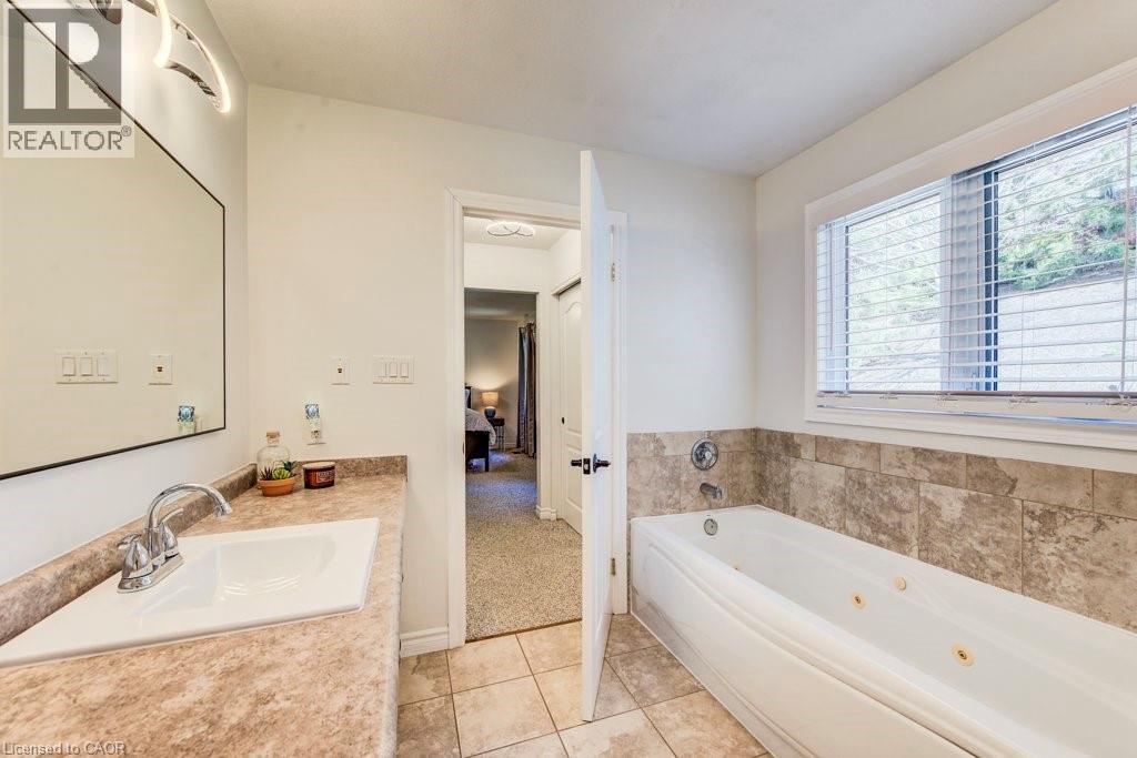 219 Mitchell Street, Ayr, Ontario  N0B 1E0 - Photo 29 - 40824834