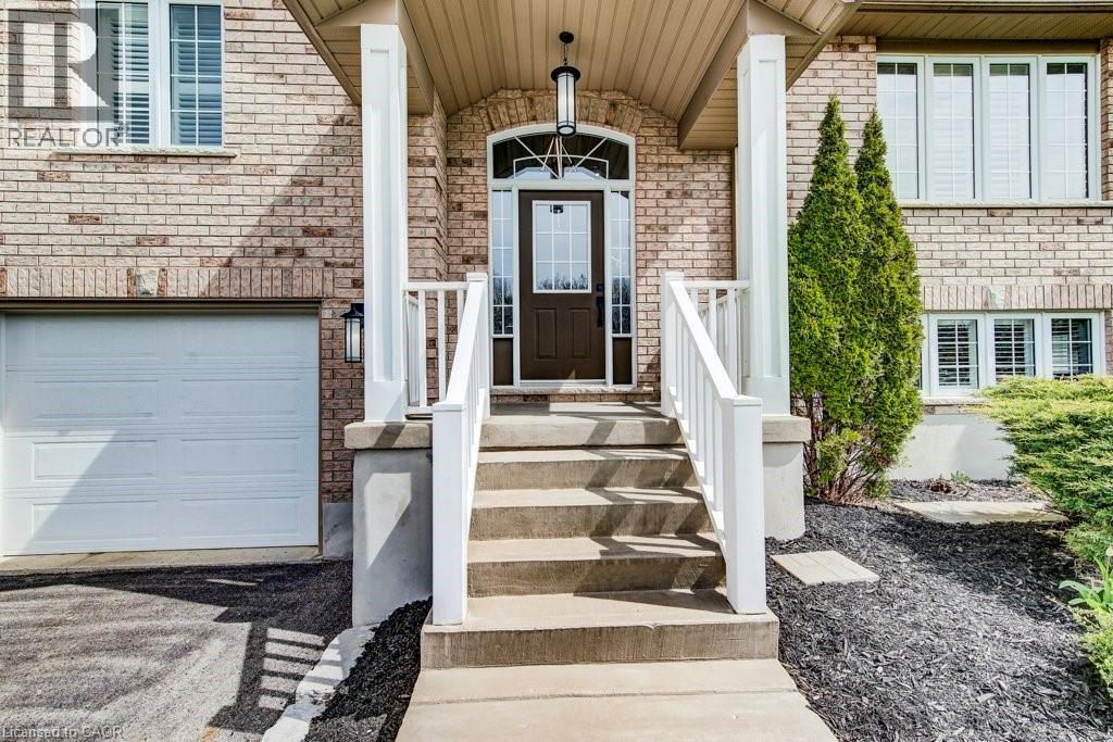 219 Mitchell Street, Ayr, Ontario  N0B 1E0 - Photo 4 - 40824834