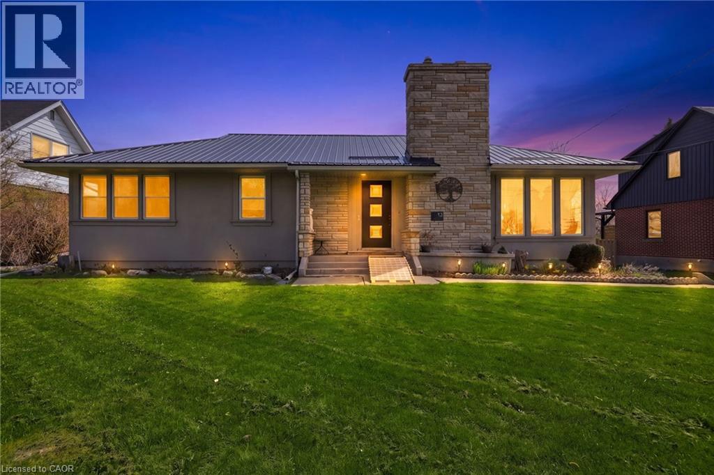 12 PARKVIEW Road, Hagersville, Ontario