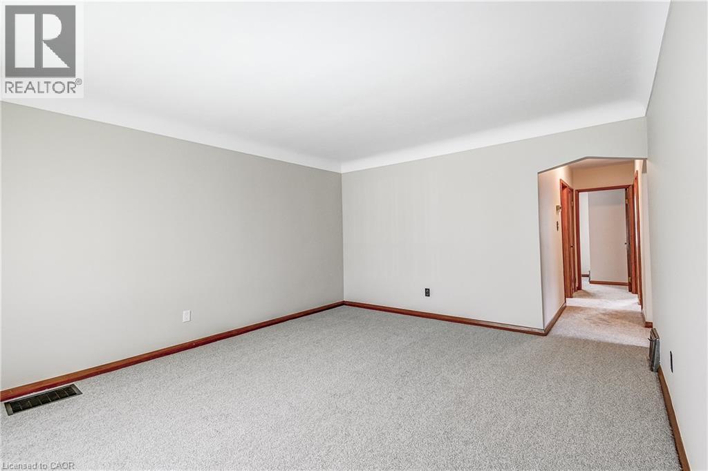 23 Fernwood Crescent, Hamilton, Ontario  L8T 3L2 - Photo 4 - 40824254